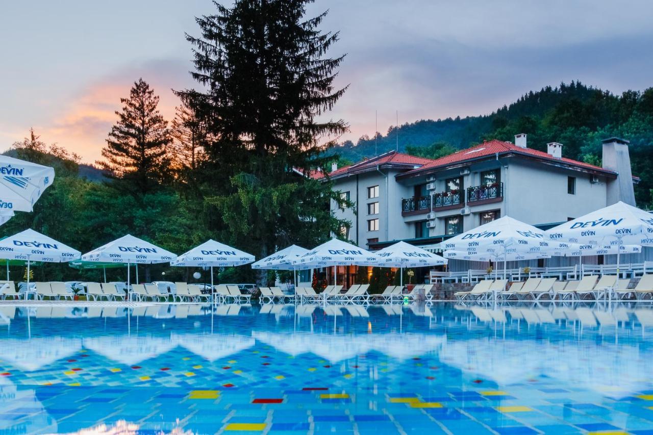 Ostrova Holiday Village Beli Osŭm Dış mekan fotoğraf