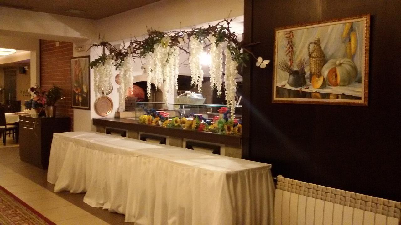 Ostrova Holiday Village Beli Osŭm Dış mekan fotoğraf
