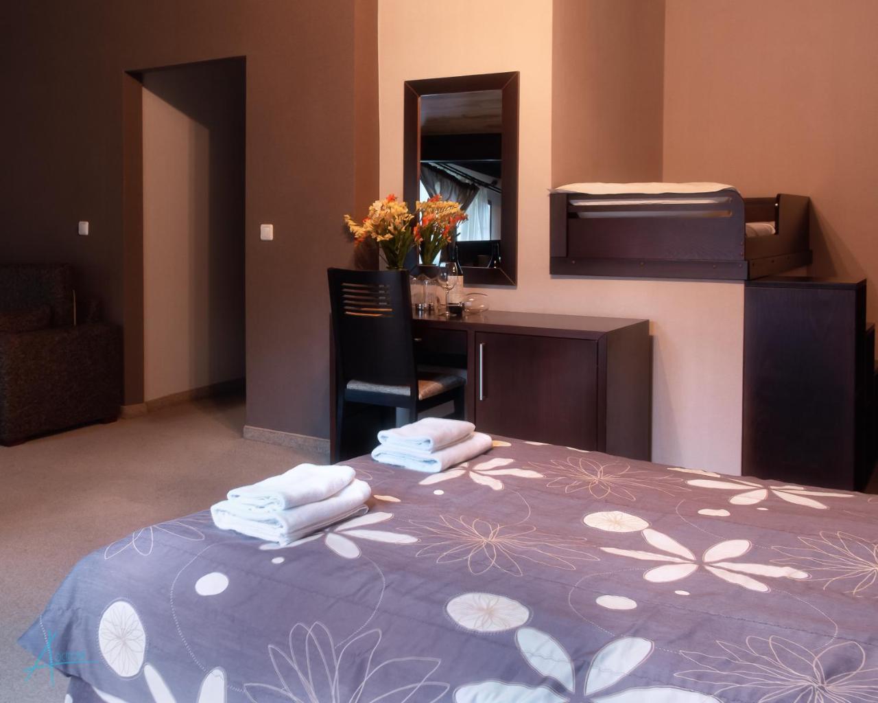 Ostrova Holiday Village Beli Osŭm Dış mekan fotoğraf